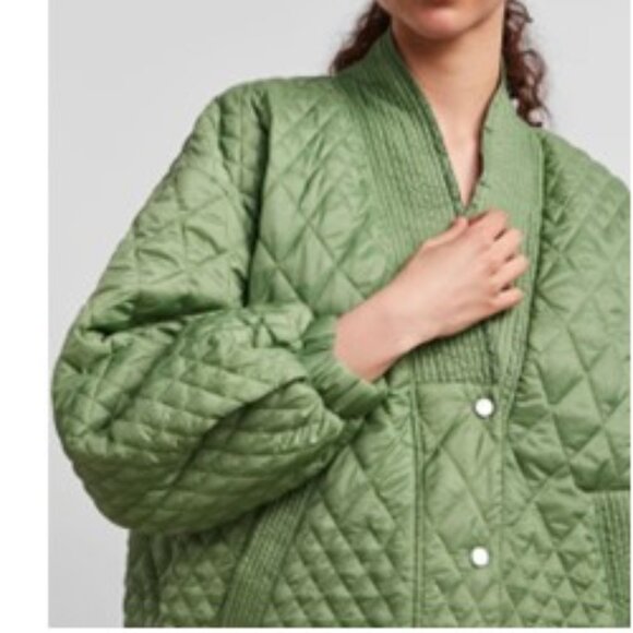 YAS spring jacket. Soft green. Very light. Perfect for colder summer days. - Picture 1 of 8
